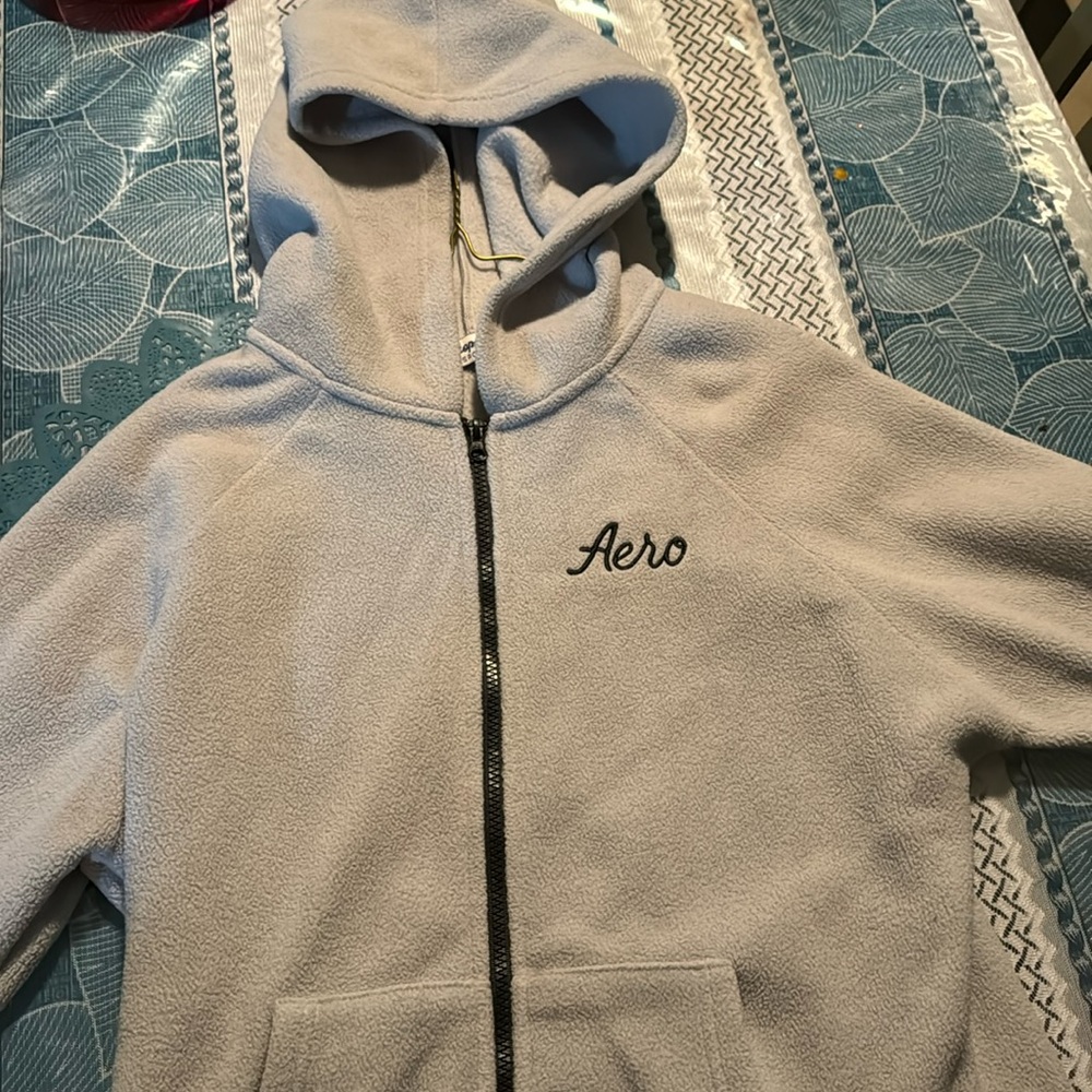 Light grey Aeropostale women’s zip up hoodie size M/medium